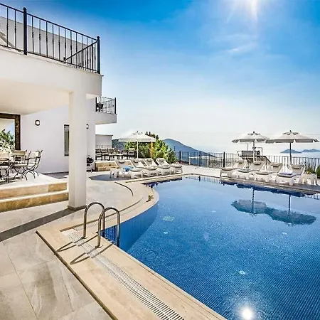 Sleeps 8 Pool Air Con Wifi Kalkan