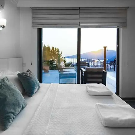 Sleeps 8 Pool Air Con Wifi Vilă Kalkan