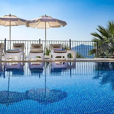 Vilă Sleeps 8 Pool Air Con Wifi *